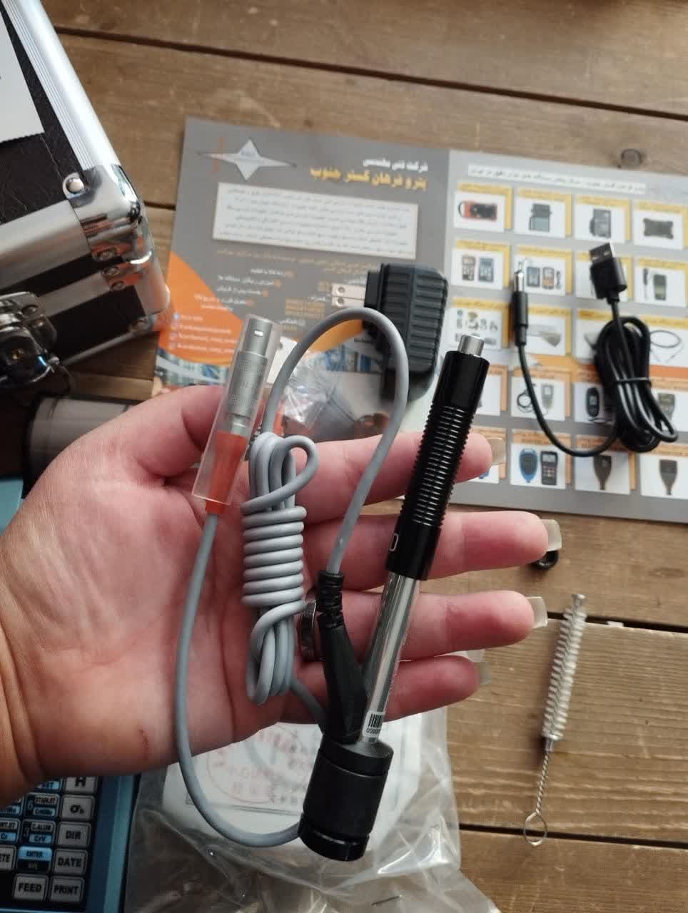 سختی سنج پرتابل فلزات برندTIME مدل 5300