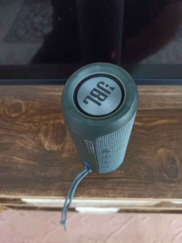 اسپیکر همراه جی بی ال jbl - تصویر 4
