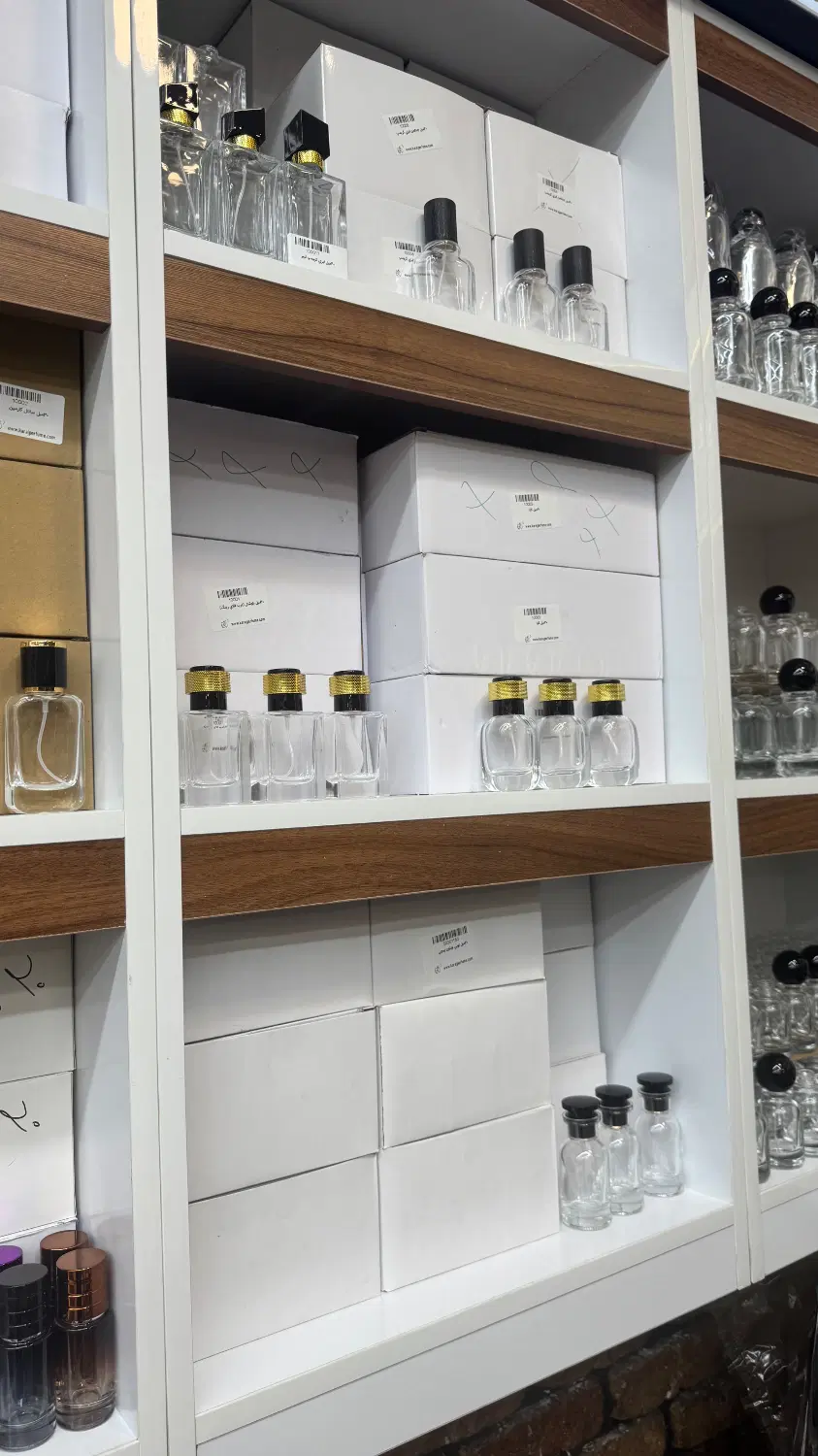 مرکز پخش عمده عطر و اسانس و شیشه عطر (ملزومات عطر) - تصویر 6