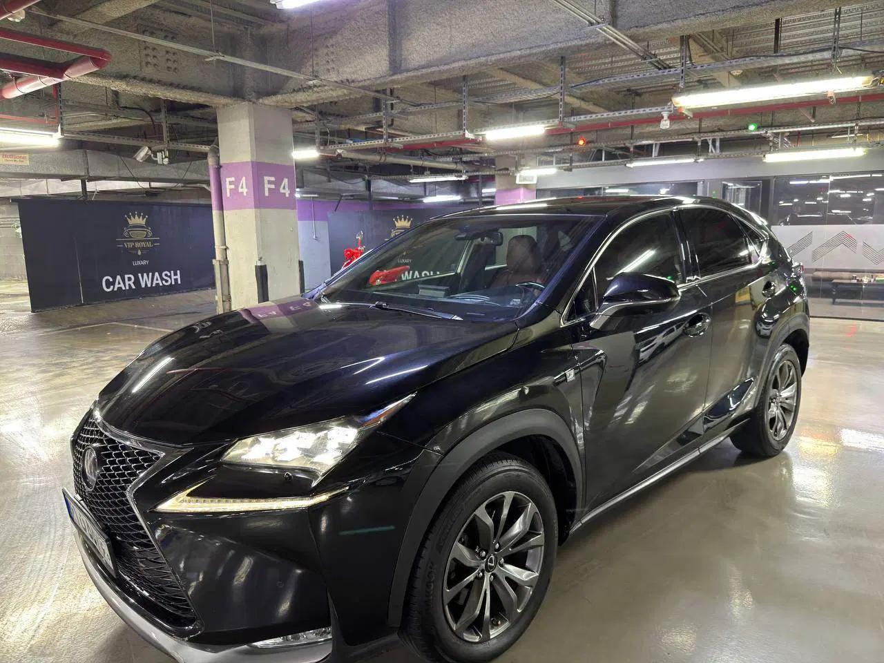 فروش لکسوس nx300h fsport فول ۷ کلید سفارش عمان - تصویر 1