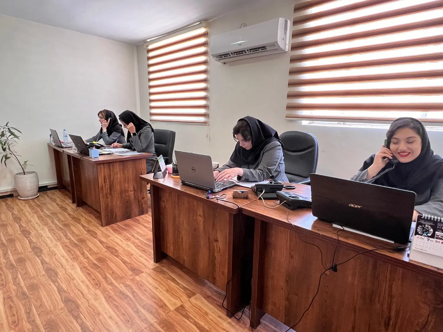 مراقبت از کودک و سالمند در منزل