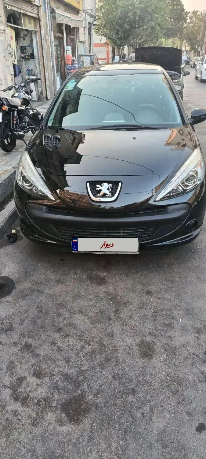 ۲۰۷ پاناروما مدل ۱۴۰۲ کم کار
